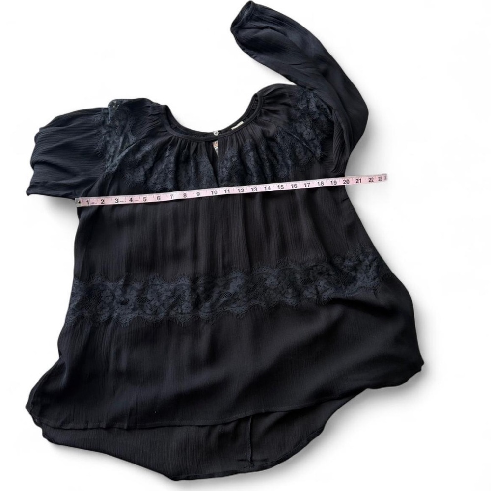 Spliced Lace Top - Picture 15 of 16
